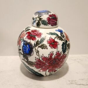 Vintage Toyo Japan Lidded Ginger Jar Hand Painted